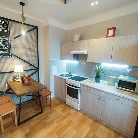 Manica Mega Towers Apartman Almati Kültér fotó