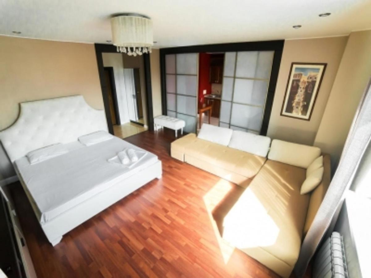 Manica Mega Towers Apartman Almati Kültér fotó