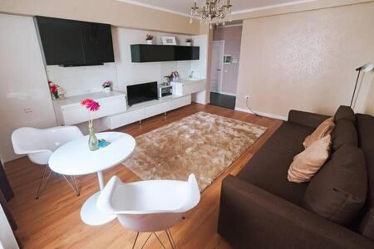 Manica Mega Towers Apartman Almati Kültér fotó