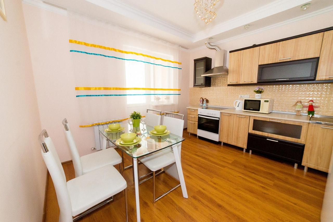 Manica Mega Towers Apartman Almati Kültér fotó