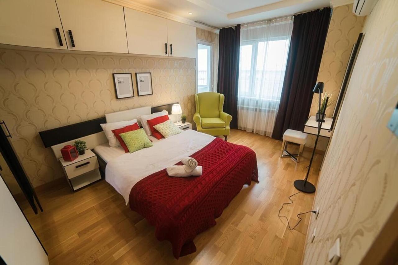 Manica Mega Towers Apartman Almati Kültér fotó